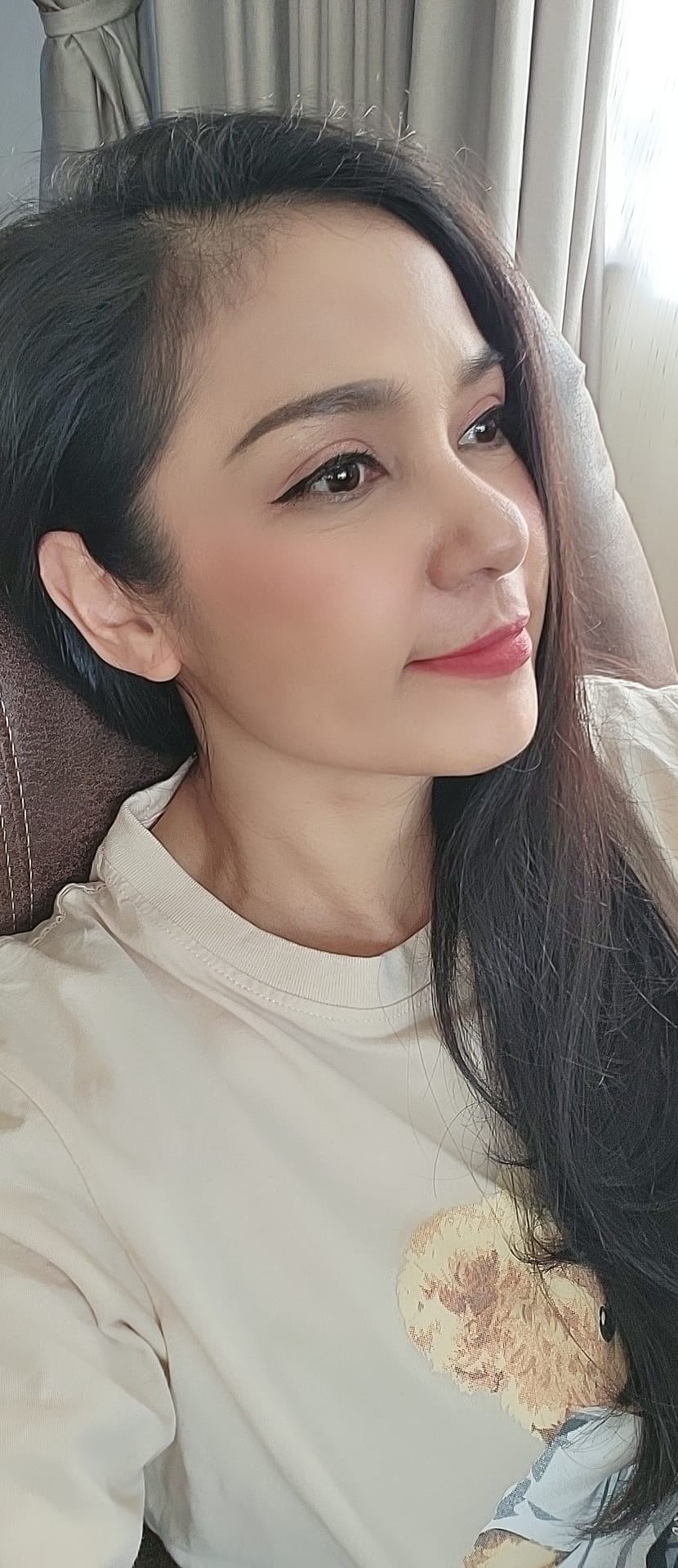 Đệ nhất mỹ nhân Việt Trinh ở tuổi 54: 