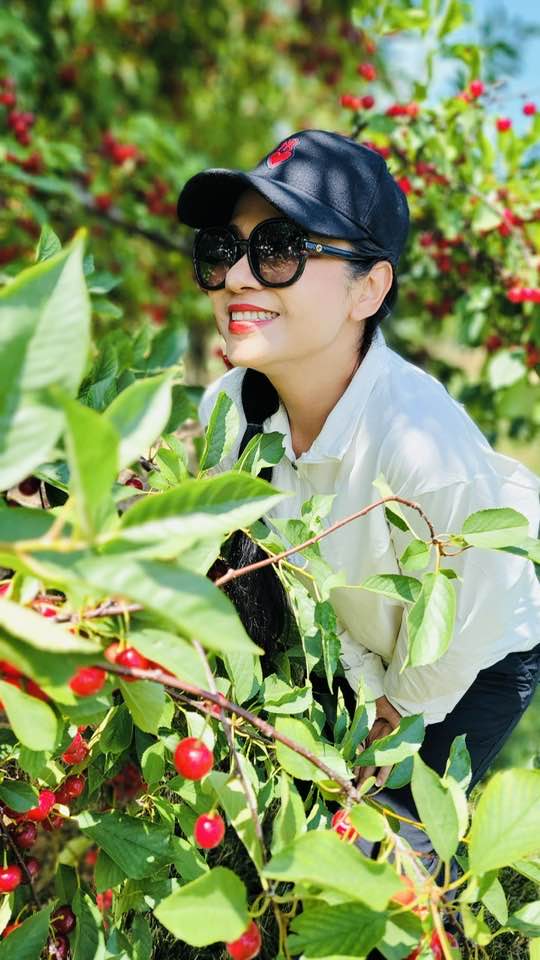 Đệ nhất mỹ nhân Việt Trinh ở tuổi 54: 