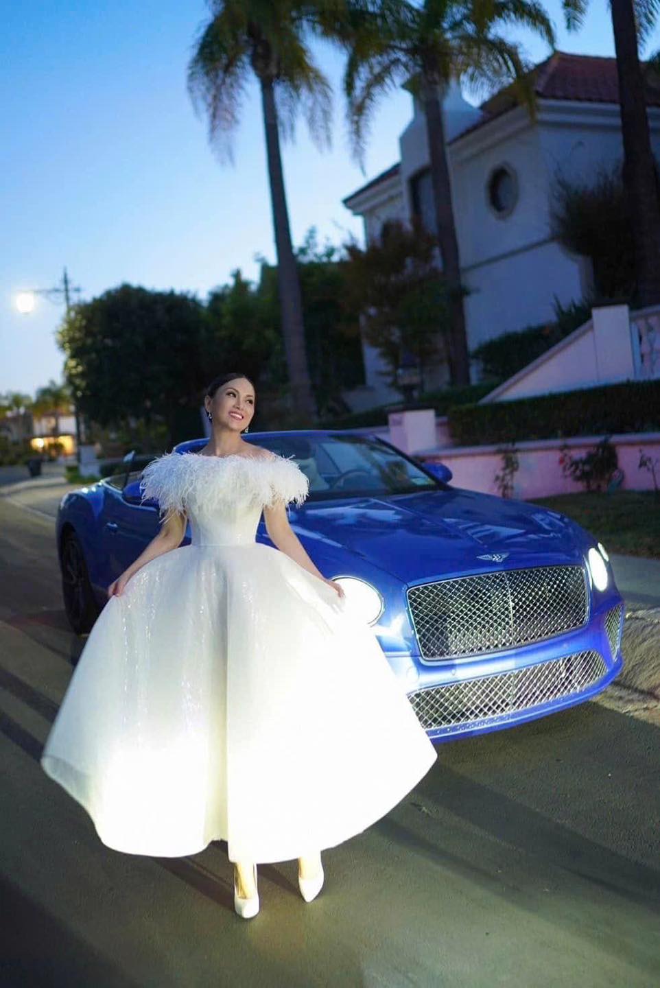 Nữ ca sĩ giàu nhất Việt Nam cưới tỷ phú Mỹ: 