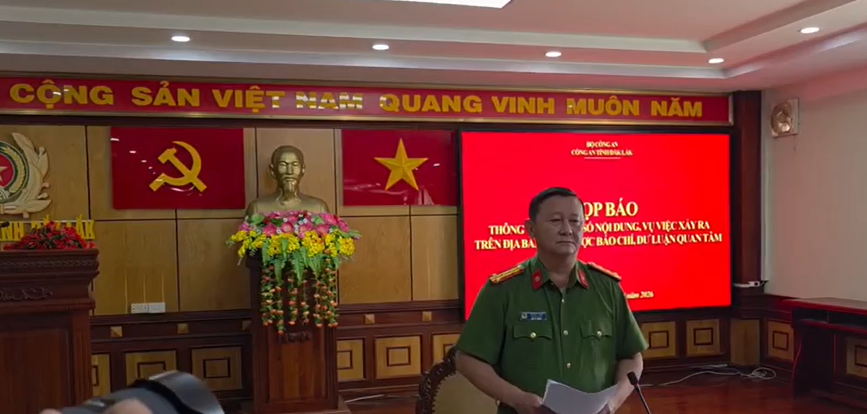 Hình ảnh từ buổi họp báo. Ảnh cắt từ clip