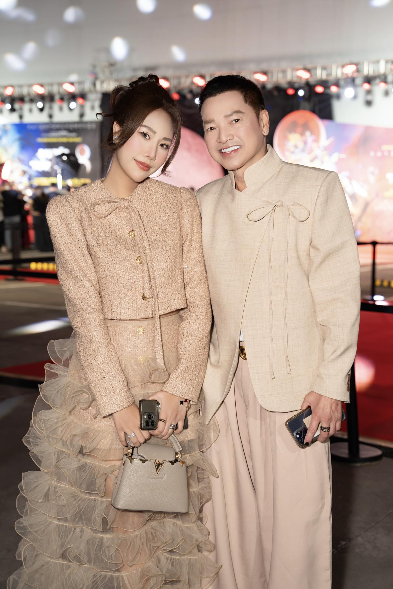 Quang Minh hiện có sống hạnh phúc bên vợ kém 37 tuổi