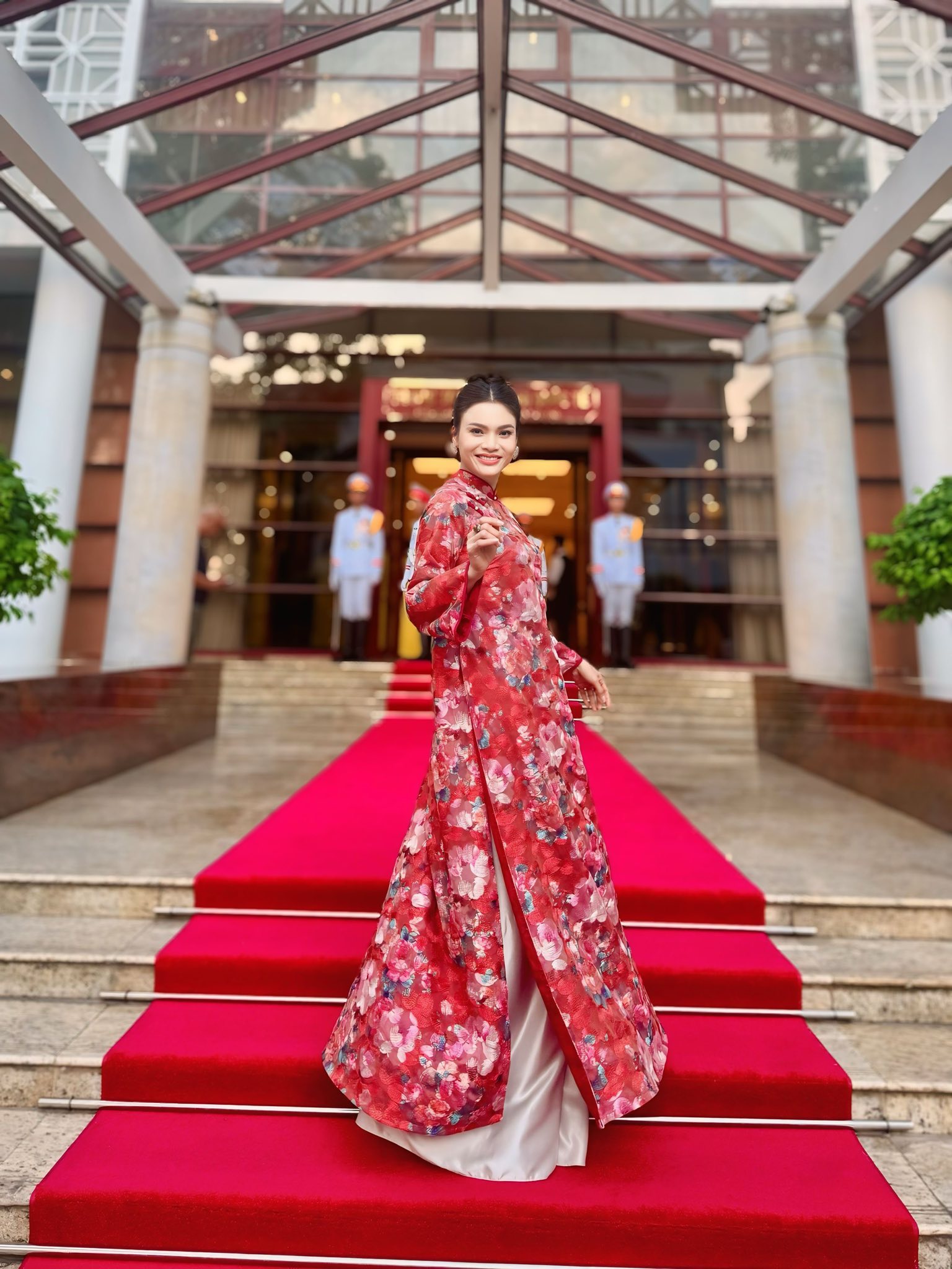 Phạm Phương Thảo là giọng ca hàng đầu của dòng nhạc dân gian 