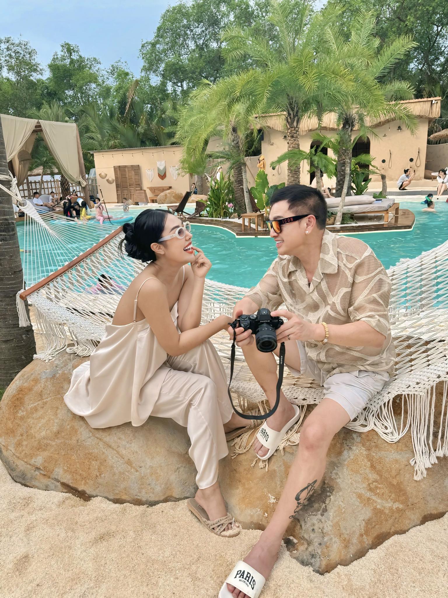 Quang Minh khẳng định anh và vợ trẻ là định mệnh