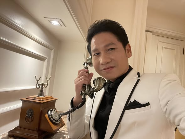 Ca sĩ Trọng Tấn