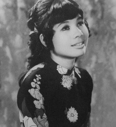 Phương Hồng Quế thời trẻ.