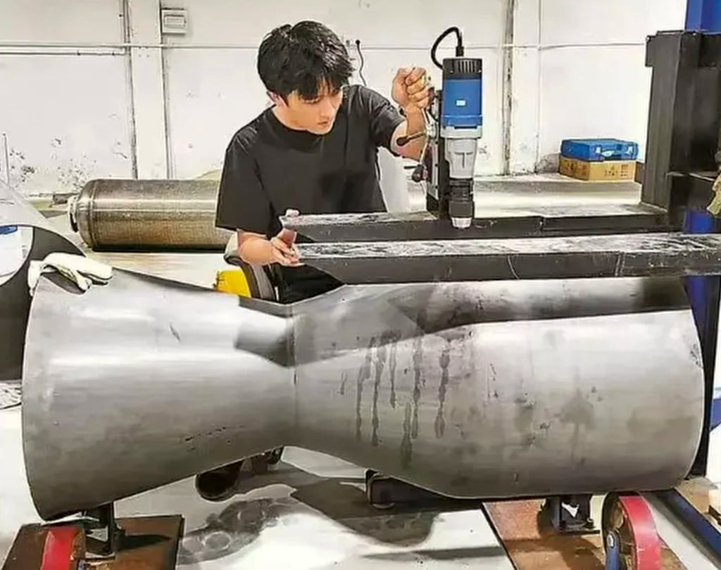 Nhà khoa học có quá khứ 