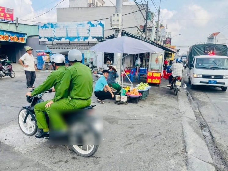 Bức ảnh được người dân chụp phản ánh.