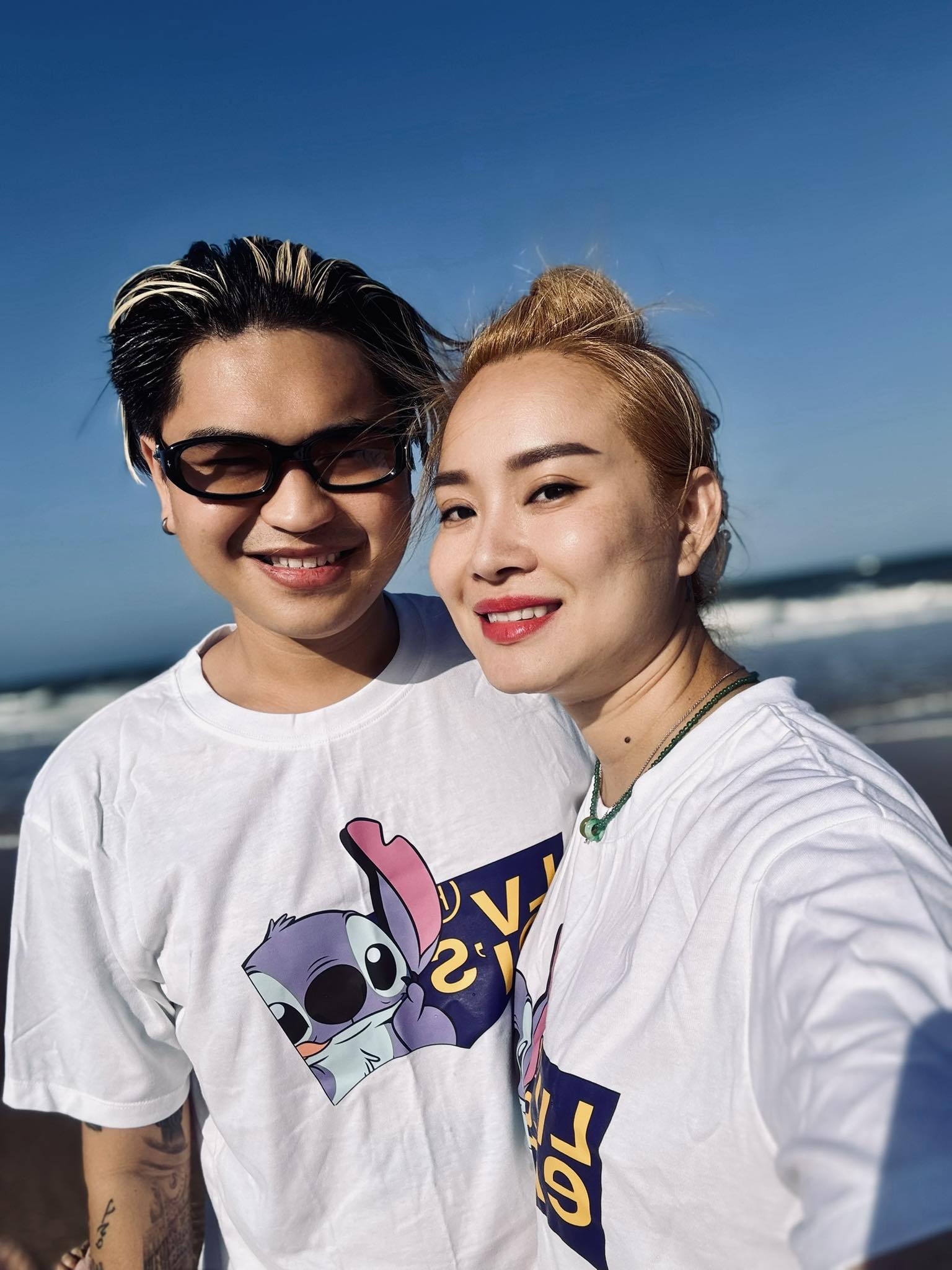 Duy Phước và vợ.