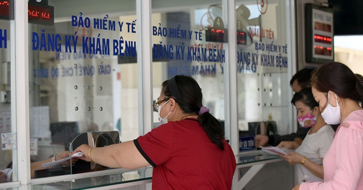 Từ ngày 15/5, nhiều hành vi vi phạm liên quan đến bảo hiểm y tế (BHYT) sẽ bị xử phạt nghiêm khắc hơn theo quy định tại Nghị định 90 của Chính phủ. (Ảnh: Báo điện tử chính phủ)