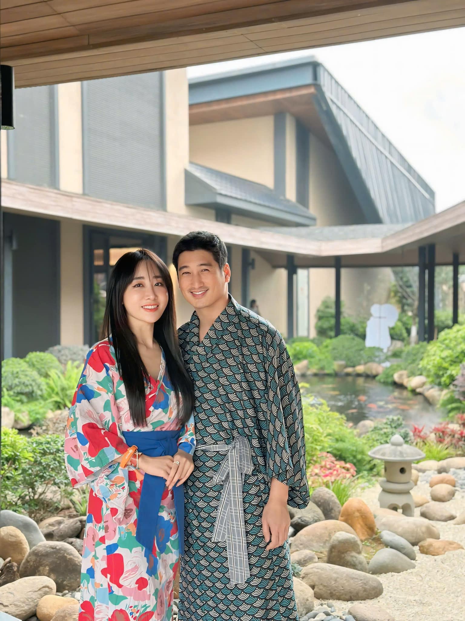Nam NSƯT U50 muốn cưới vợ lần 3, sống với mỹ nhân kém 7 tuổi trong căn nhà 14 tỷ ở đường Nguyễn Trãi