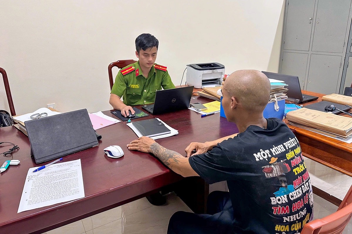 Công an xã Kỳ Hoa triệu tập Cường lên trụ sở làm việc. (Ảnh: Dân trí)