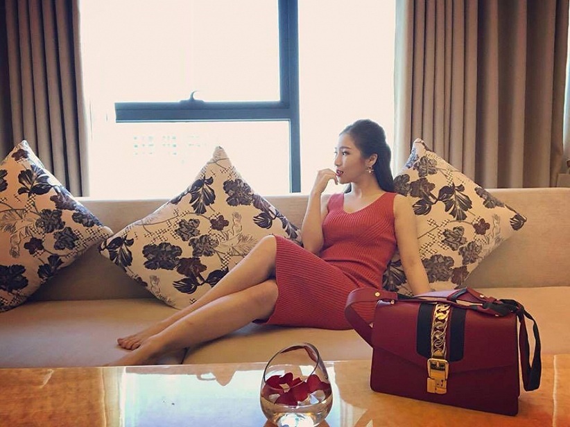 Nữ ca sĩ quê Nghệ An là đại gia ngầm showbiz, U40 muốn tìm 1 người đàn ông hiền lành để nương tựa