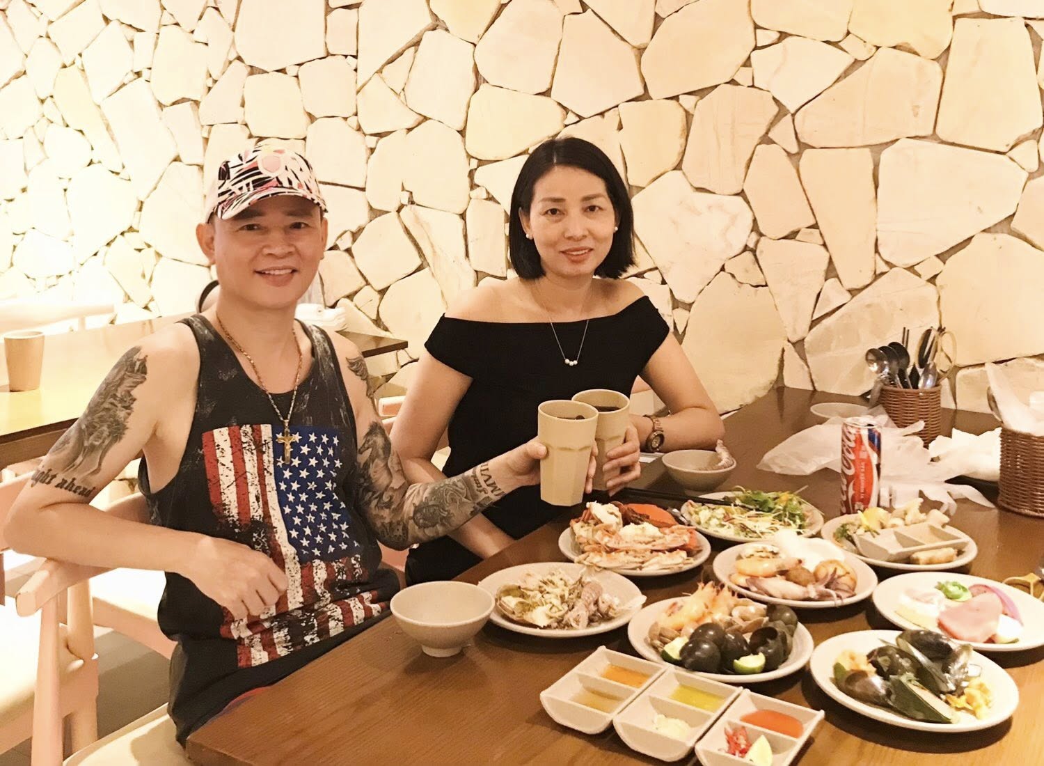 Tùng Dương viên mãn bên vợ 4