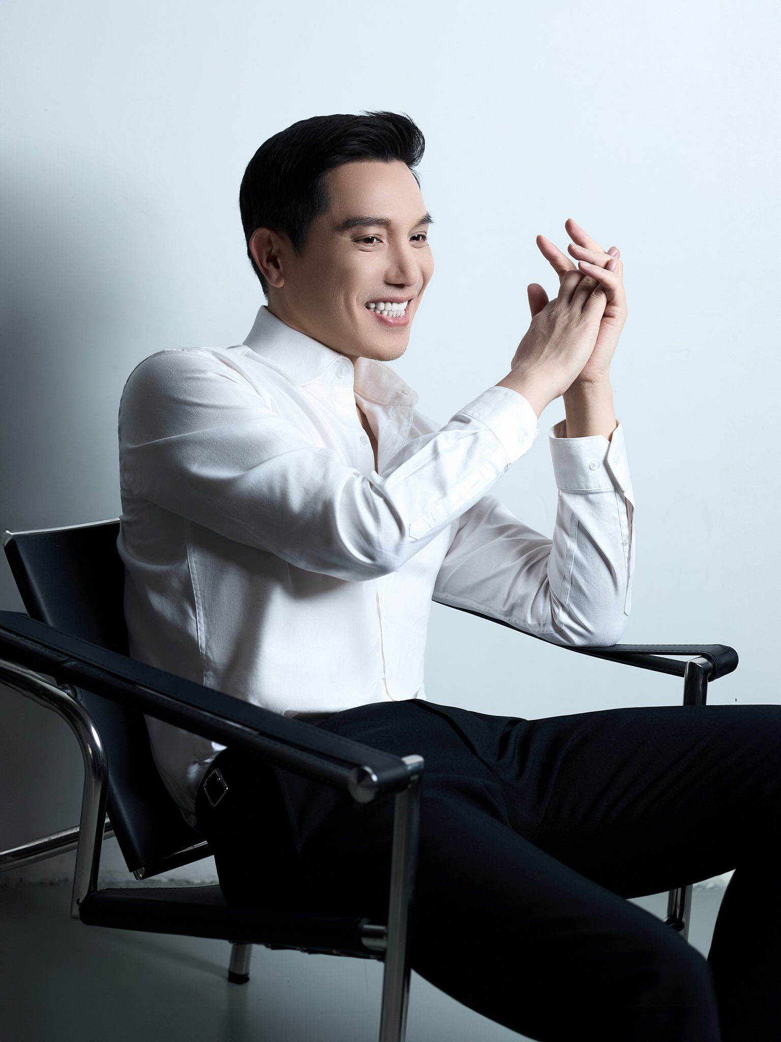 Tình hình nam nghệ sĩ duy nhất được gọi là 