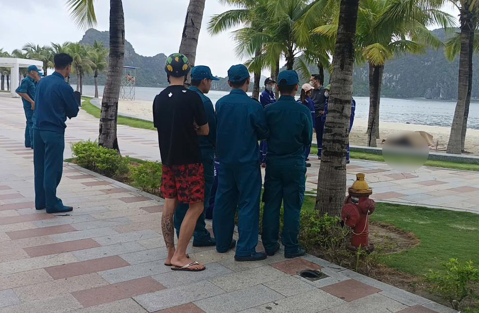 Thi thể 2 nạn nhân đã được bàn giao cho chính quyền địa phương. (Ảnh: Fanpage Phường Hạ Long - Tỉnh Quảng Ninh)