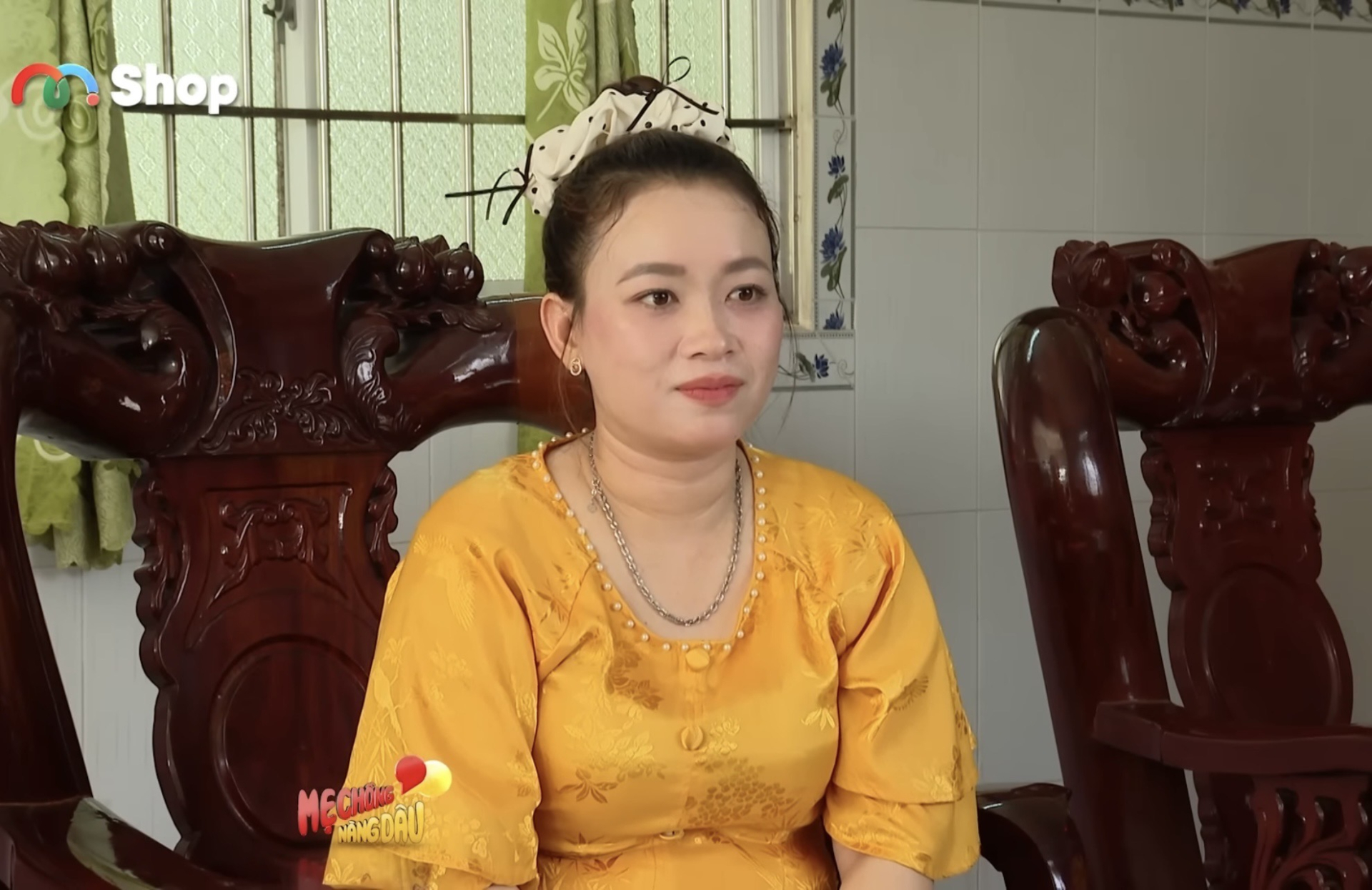 Duyên thì thừa nhận, cô thương mẹ chồng trước khi thương chồng.