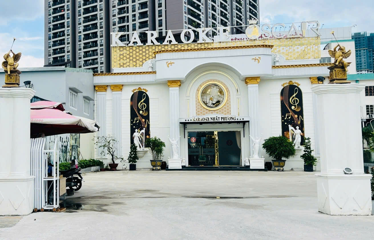 Nh&acirc;n vi&ecirc;n qu&aacute;n karaoke đ&aacute;nh kh&aacute;ch bất tỉnh ở TP.HCM: H&eacute; lộ nguồn cơn, th&ocirc;ng tin từ gia đ&igrave;nh- Ảnh 1.