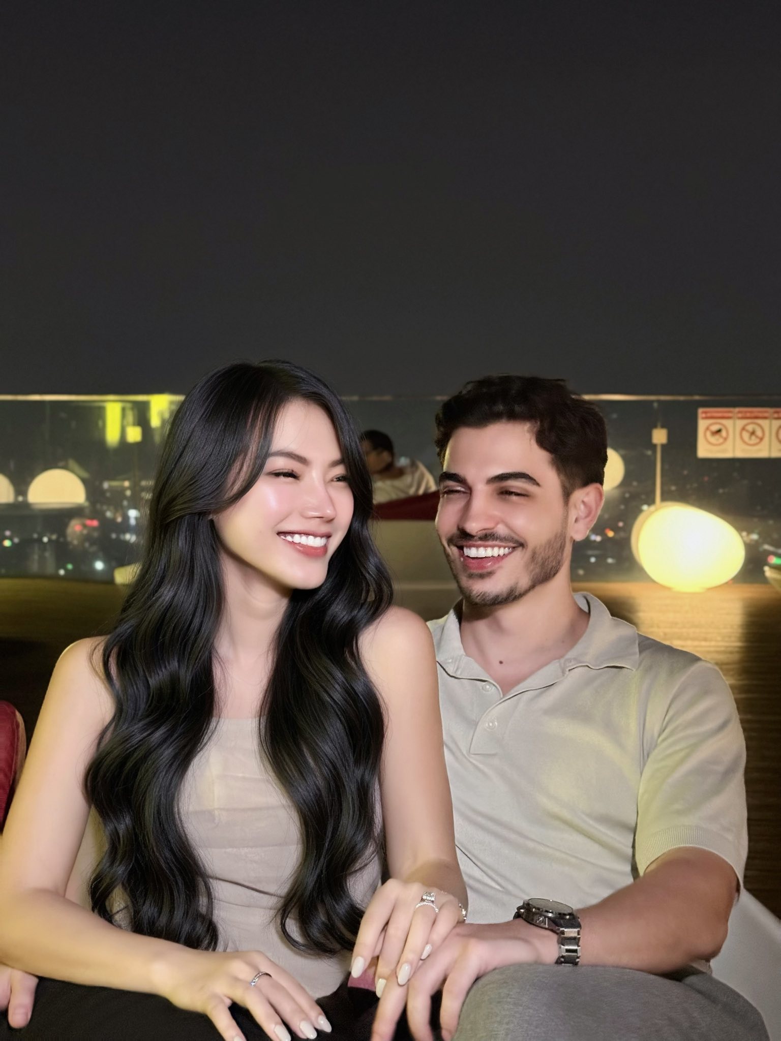 Cặp đôi Hồng Nhung và Eliya Sbri.