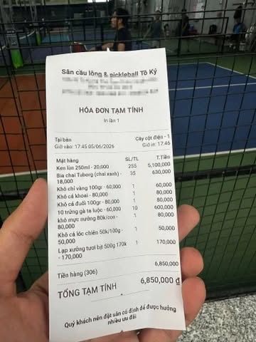 Tờ hoá đơn lan truyền trên mạng xã hội.