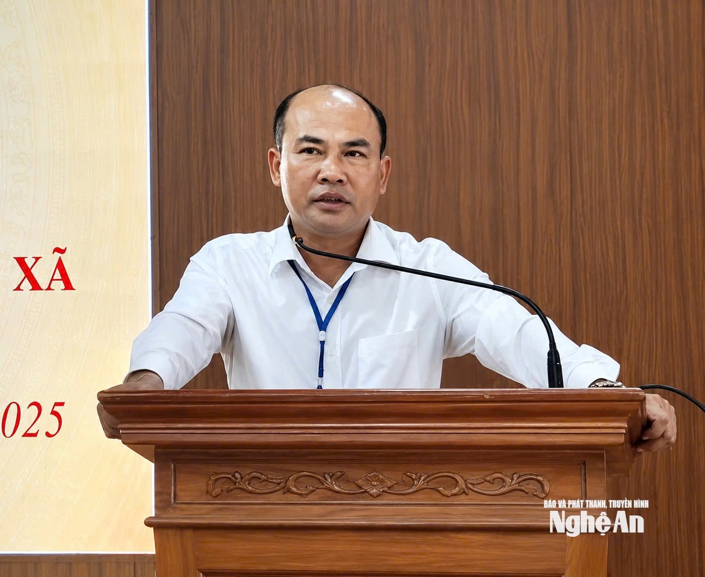 Ông Nguyễn Khánh Thành khi còn giữ chức Chủ tịch UBND xã Bích Hào - Ảnh: Báo Nghệ An
