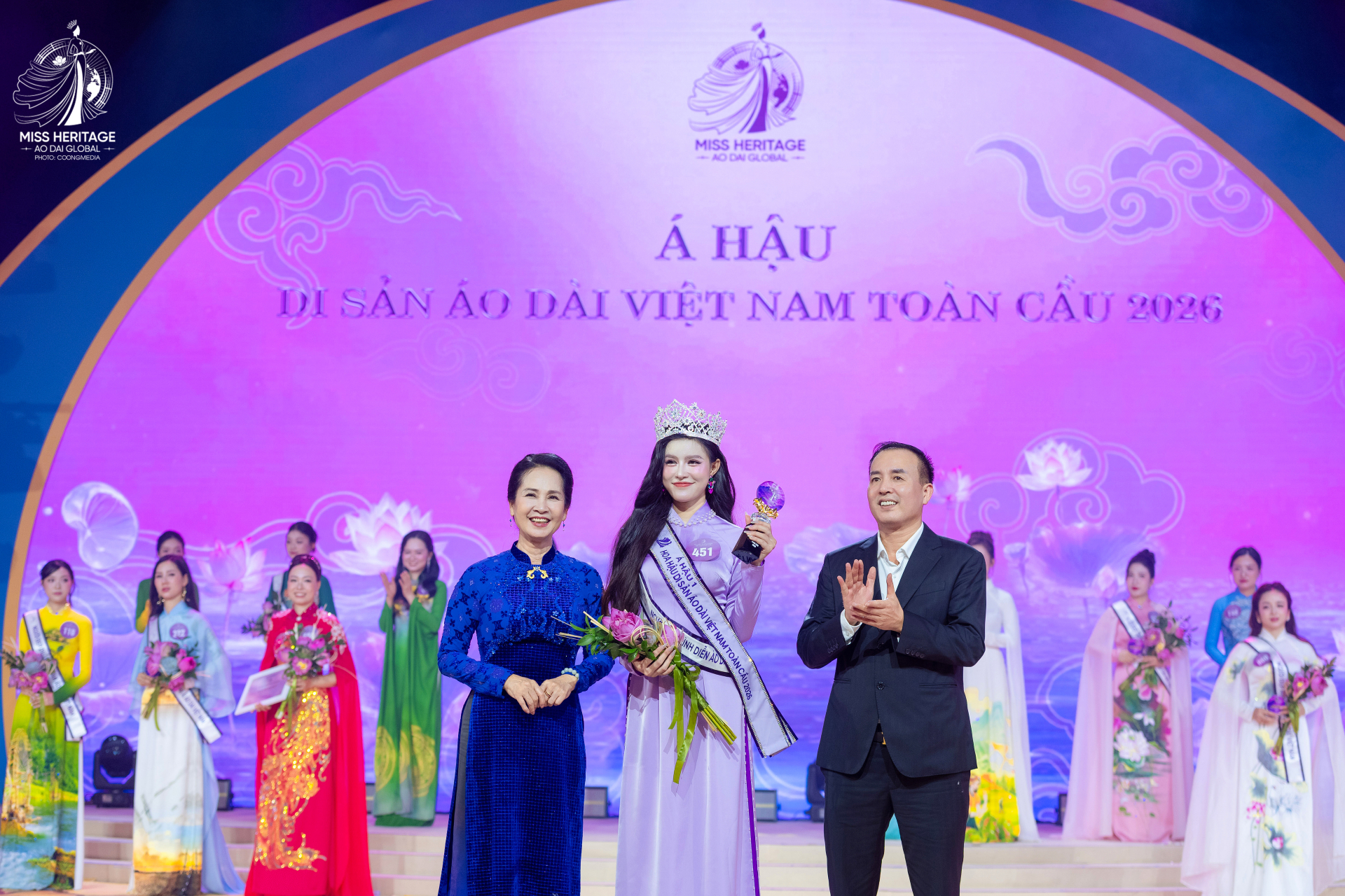 Giây phút thành á hậu của Cao Anh Thư.