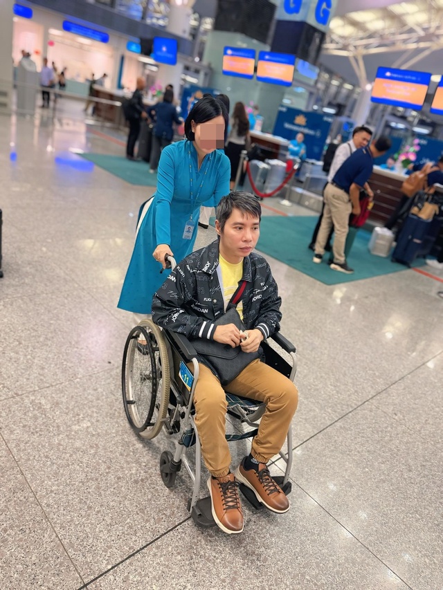 Sức khỏe của NSND Công Lý nhận được nhiều sự quan tâm từ khán giả sau khi anh đột quỵ.