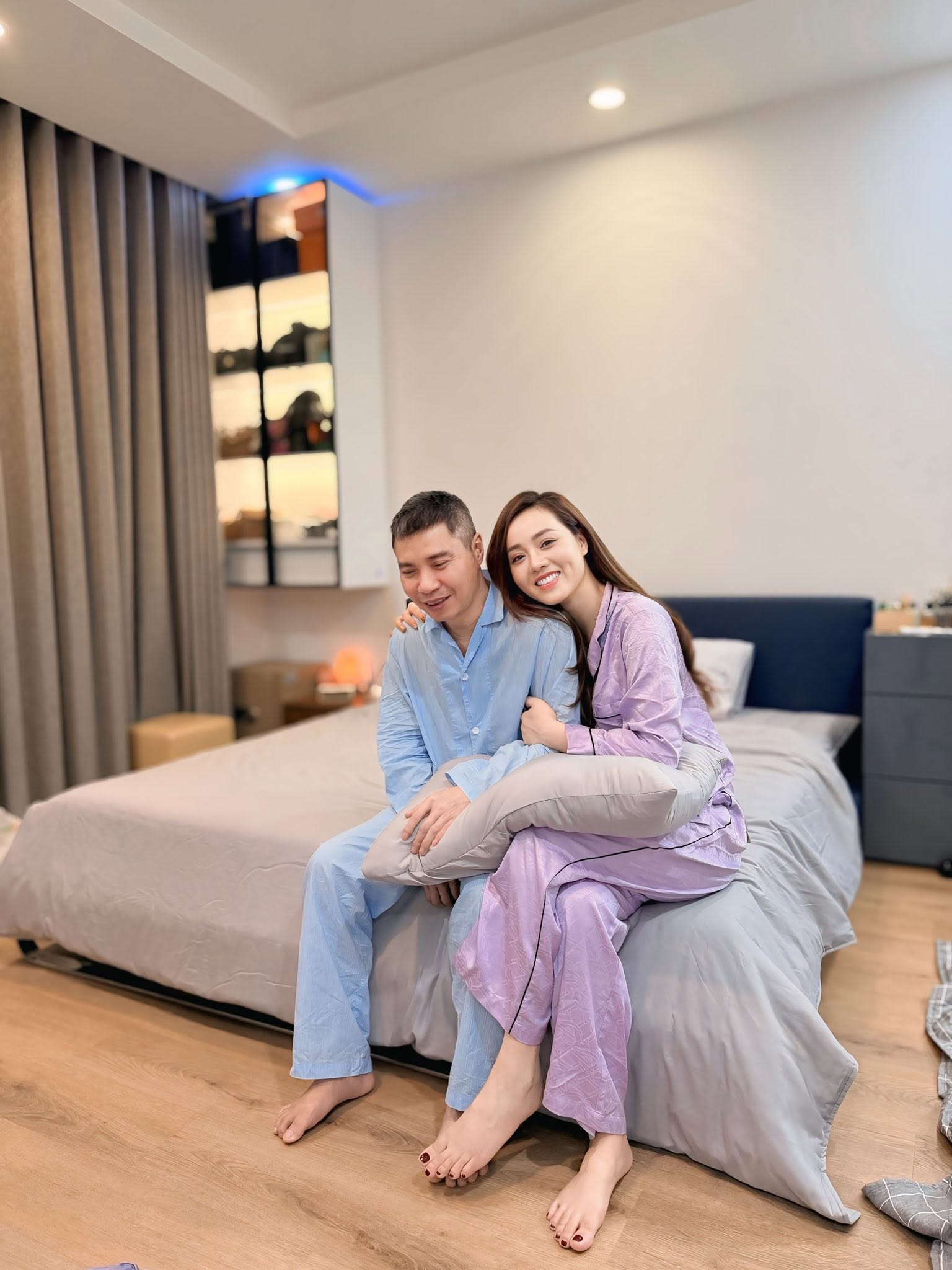 NSND Công Lý nói vợ kém 15 tuổi: