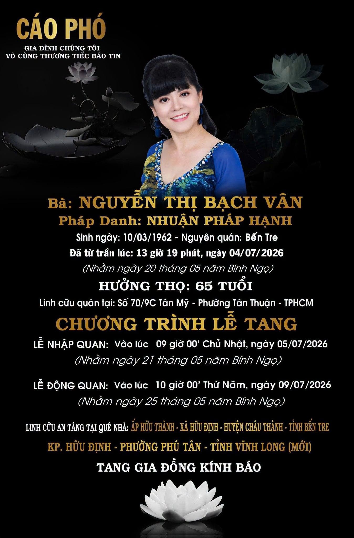 NSND Tạ Minh Tâm đau buồn báo tin vợ ông qua đời