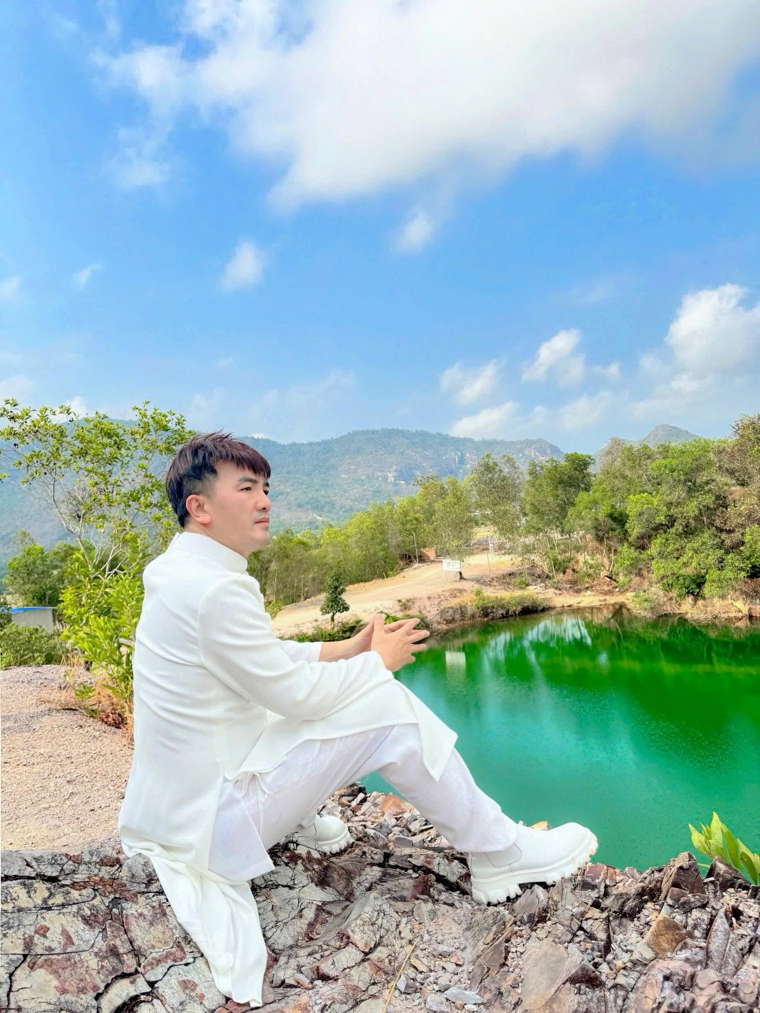 Tên tuổi Dương Ngọc Thái gắn liền với những ca khúc trữ tình, quê hương