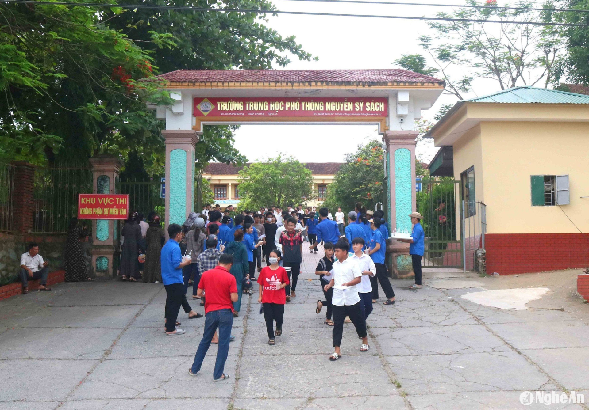 Sở GD&ĐT Nghệ An đang xác minh thông tin phản ánh liên quan đến phòng thi tại điểm thi Trường THPT Nguyễn Sỹ Sách. (Ảnh: Báo Nghệ An)