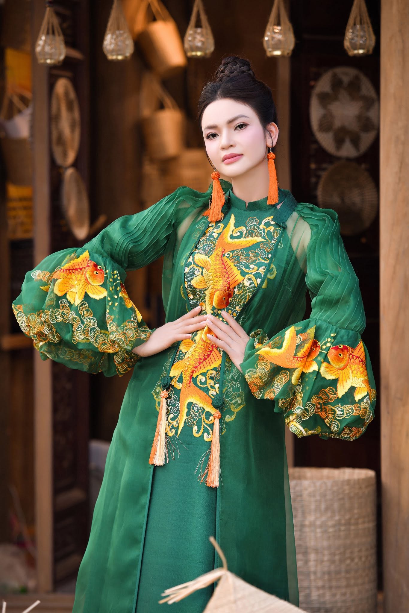 Phạm Phương Thảo là giọng ca nổi bật của dòng nhạc dân gian