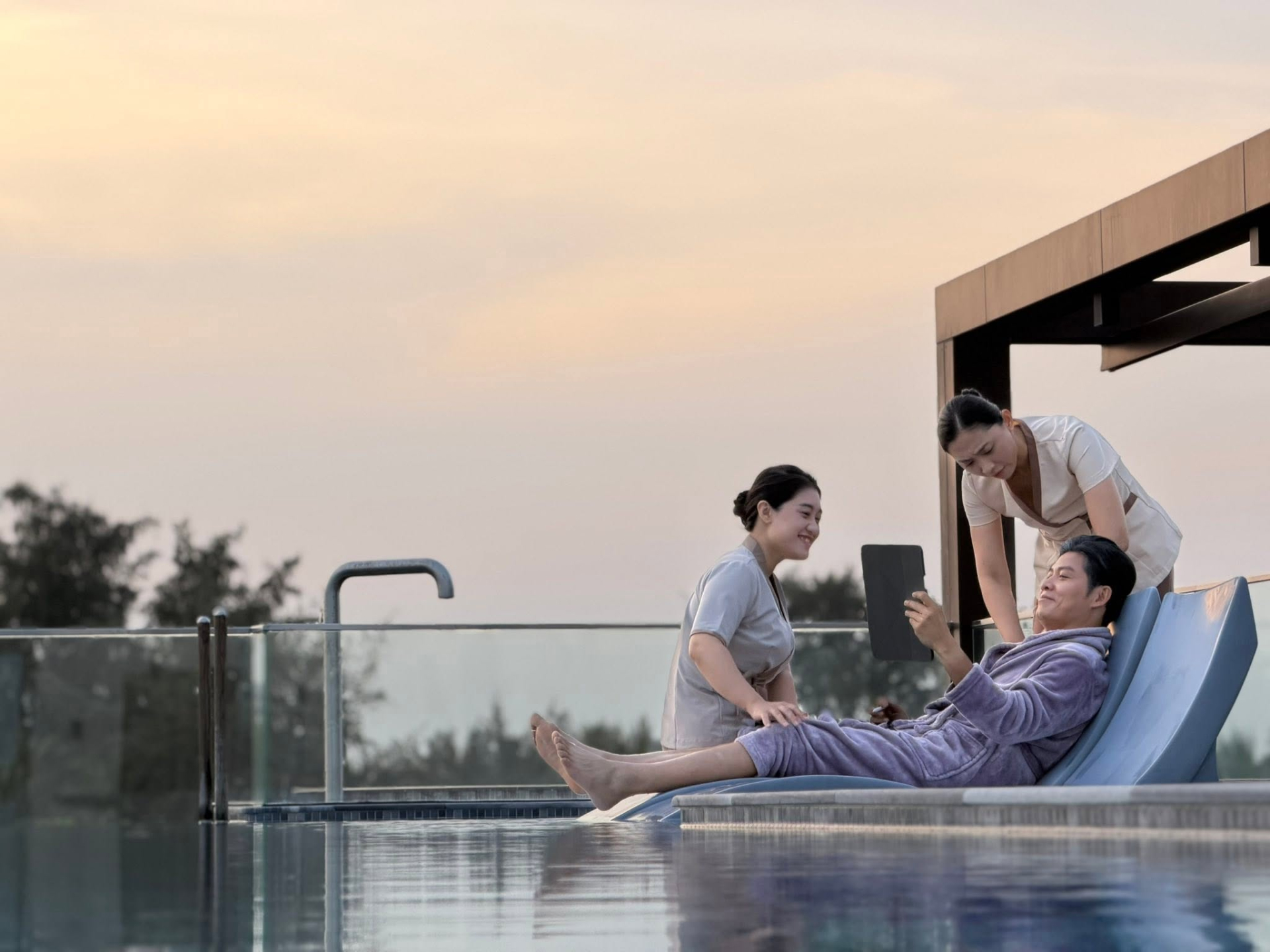Nguyễn Văn Chung trong phim Ốc mượn hồn.
