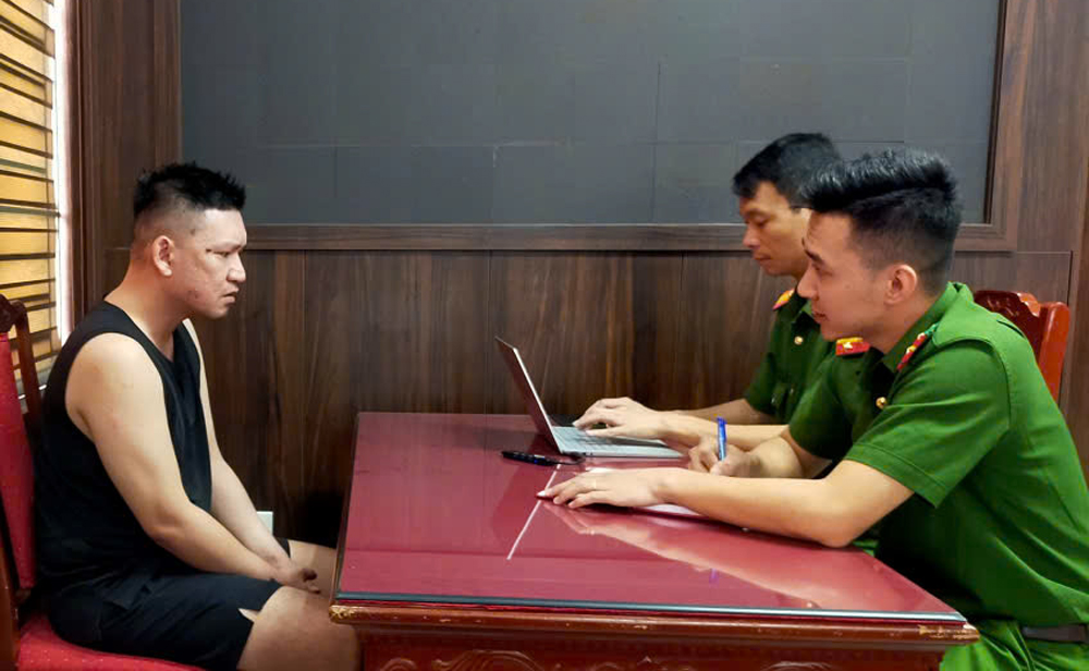 Đối tượng Nguyễn Sơn Tùng khai nhận tại cơ quan điều tra - Ảnh: Công an Thanh Hóa