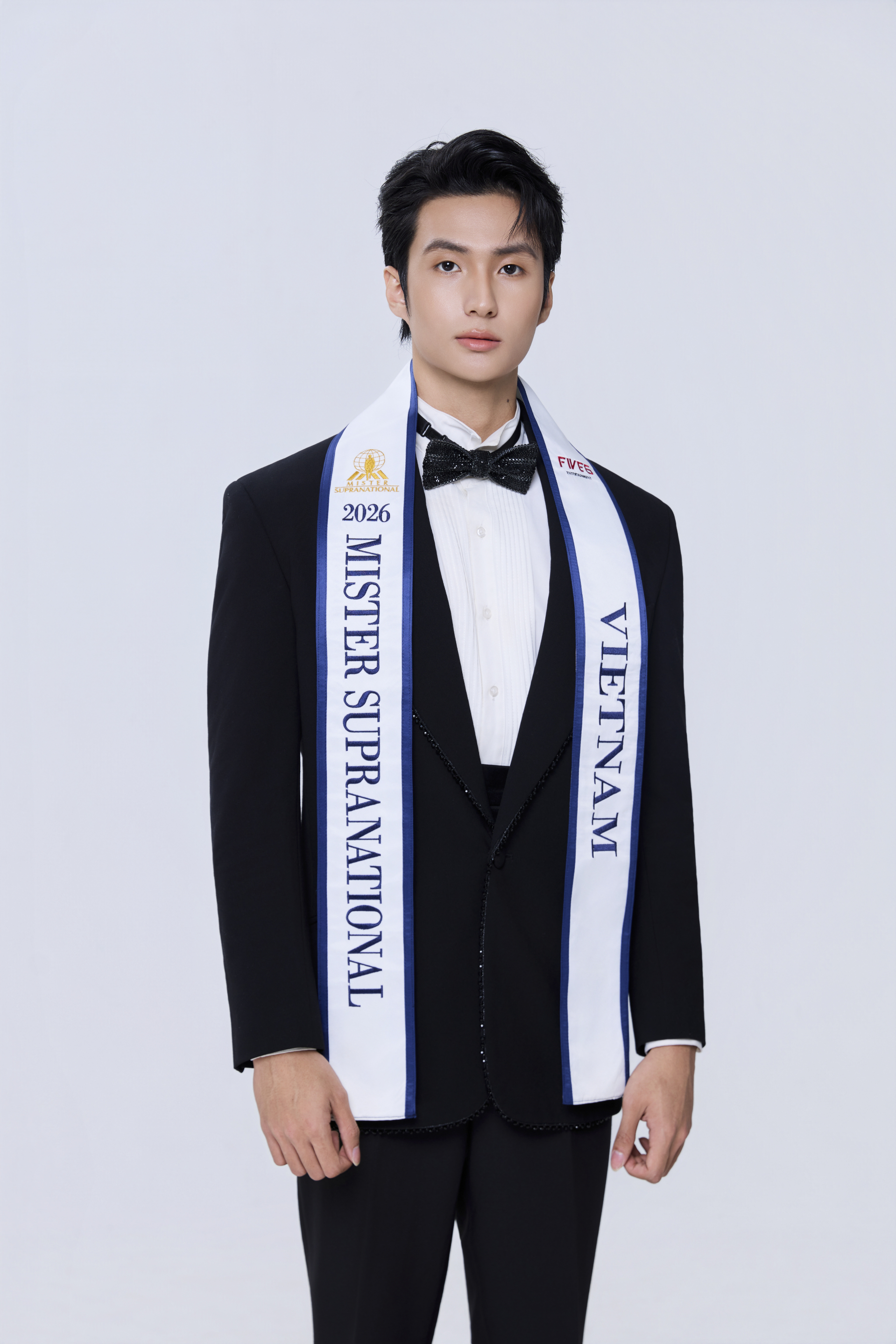 Nam vương Nguyễn Hàn Việt đặt mục tiêu top 5 Mister Supranational 2026
