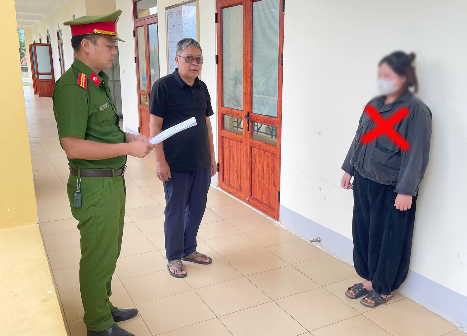 Cơ quan CSĐT đã ra Quyết định khởi tố vụ án, khởi tố bị can và thi hành Lệnh bắt bị can để tạm giam đối với N.T.N - Ảnh: Công an Lai Châu