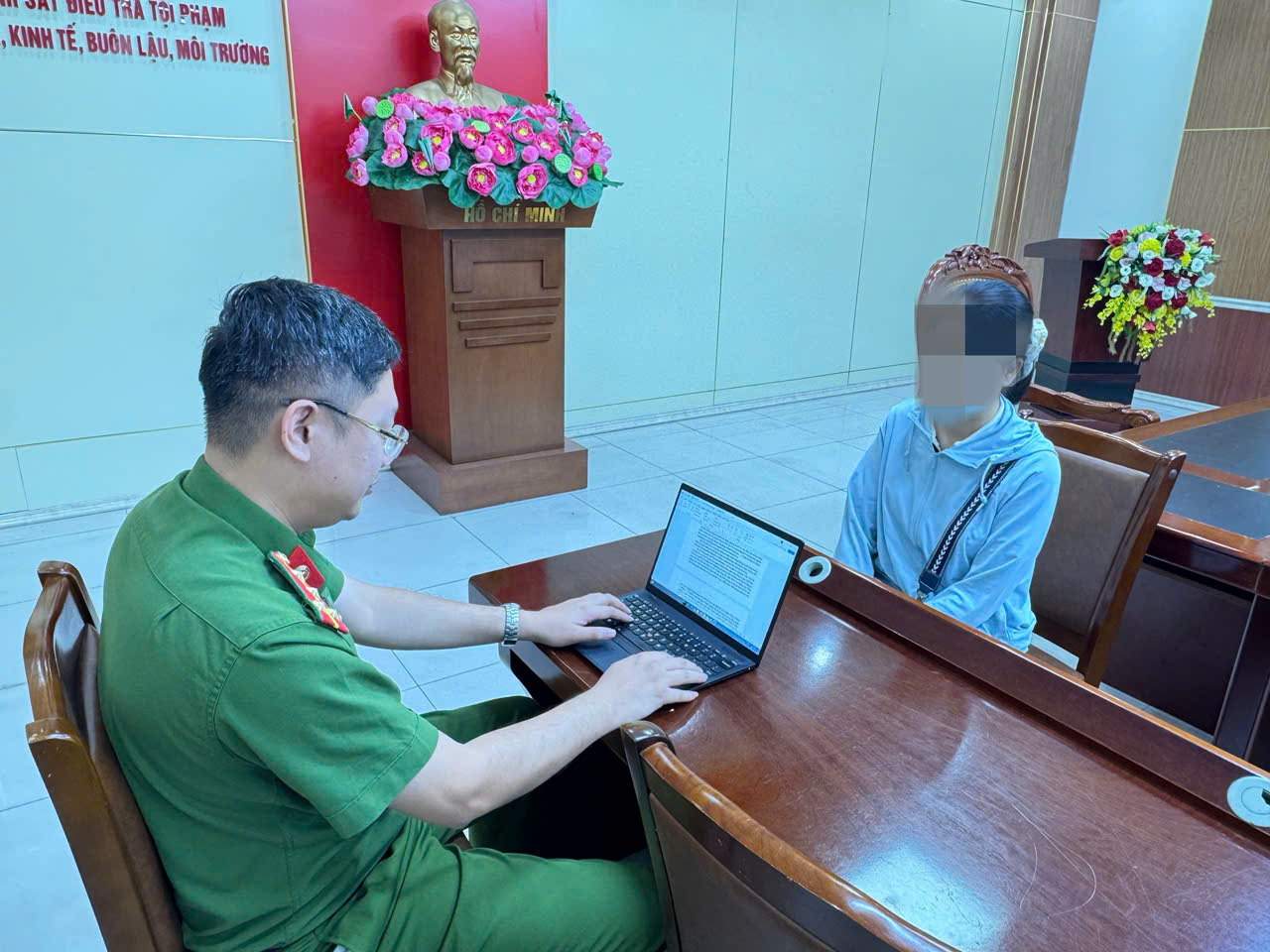 Đề nghị truy tố các bị can trong vụ án Vi phạm quy định về hoạt động ngân hàng - Ảnh: Công an Quảng Ninh