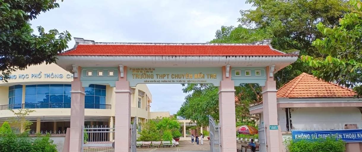 Trường THPT Chuyên Bến Tre. (Nguồn Page trường THPT Chuyên Bến Tre).