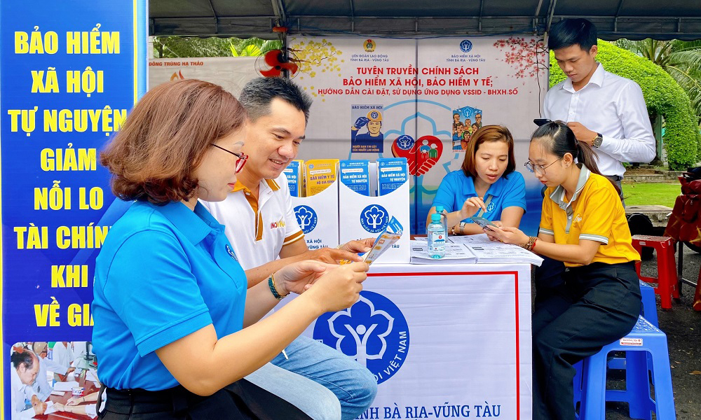 BHXH Việt Nam KHÔNG BAO GIỜ gọi điện, nhắn tin hay gửi đường link yêu cầu người dân cài đặt