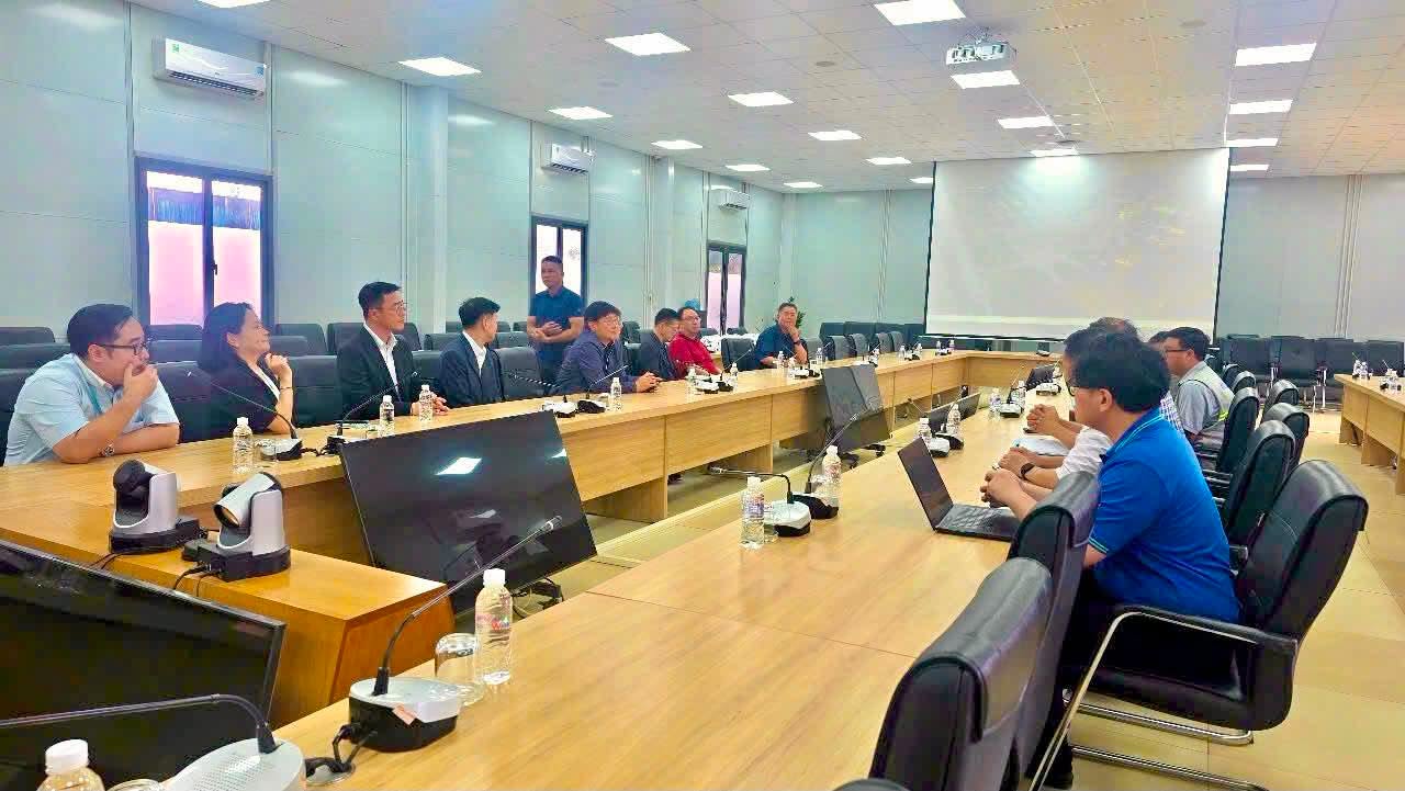 Hàng loạt 'ông lớn' hàng không quốc tế đổ về 'phi trường tỷ đô' của Việt Nam trước ngày trọng đại