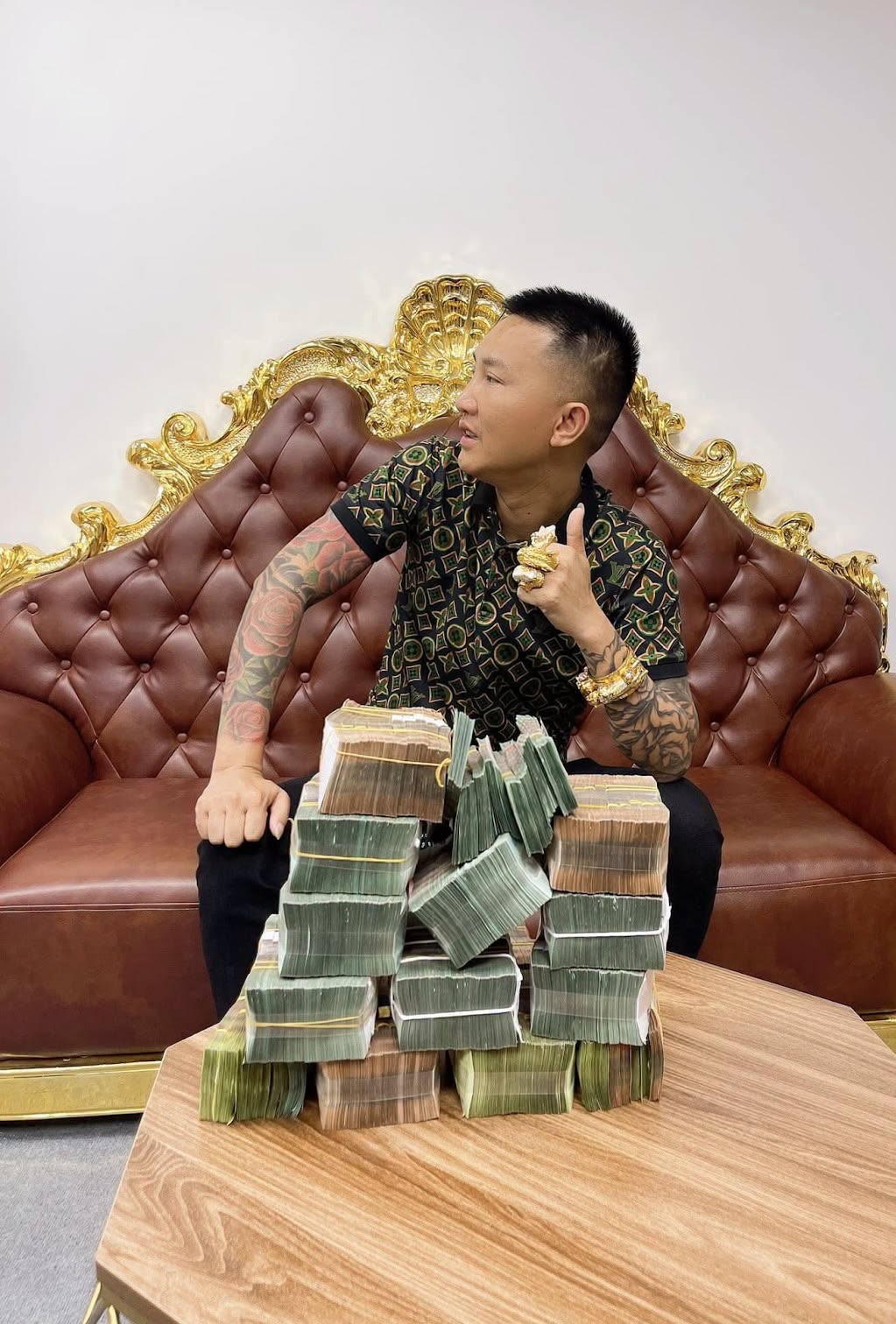 Huấn 