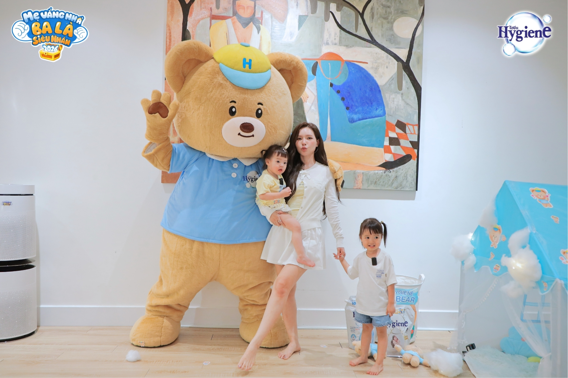 Lucie Nguyễn hạnh phúc khi Tuấn Dương cùng 2 con bí mật làm điều này