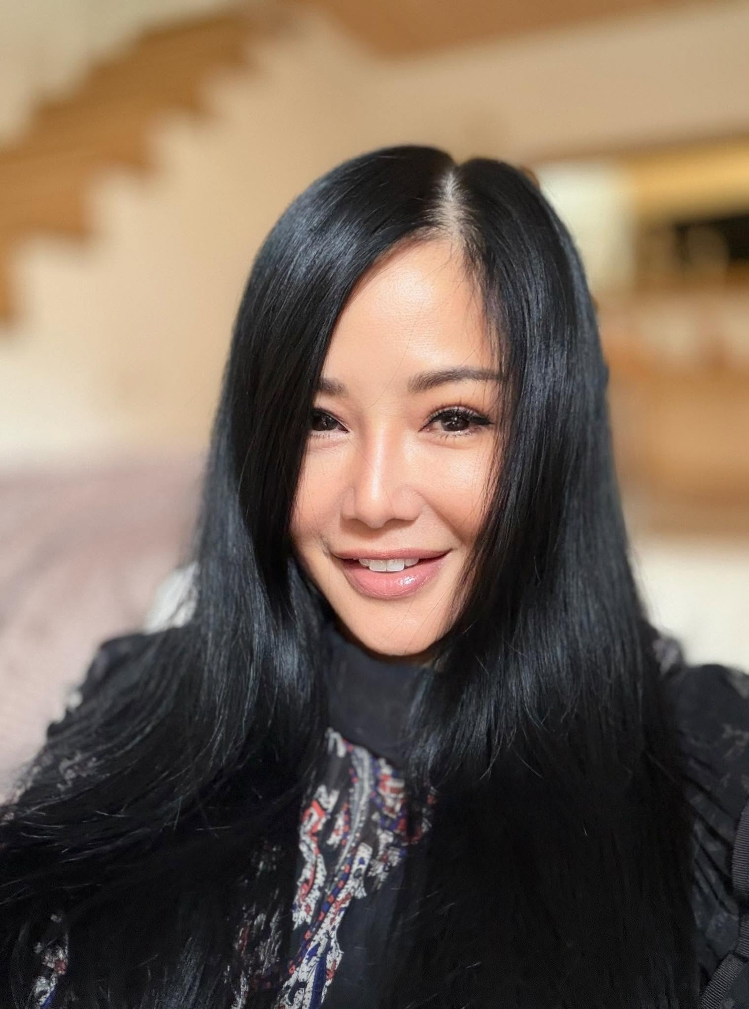 Diva Hồng Nhung