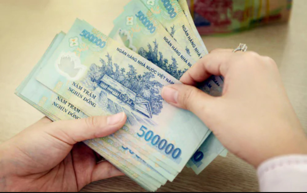 Theo quy định của Luật Bảo hiểm xã hội 2024, điều kiện hưởng lương hưu hằng tháng đã được điều chỉnh theo hướng linh hoạt hơn. (Ảnh: Luật Việt Nam)