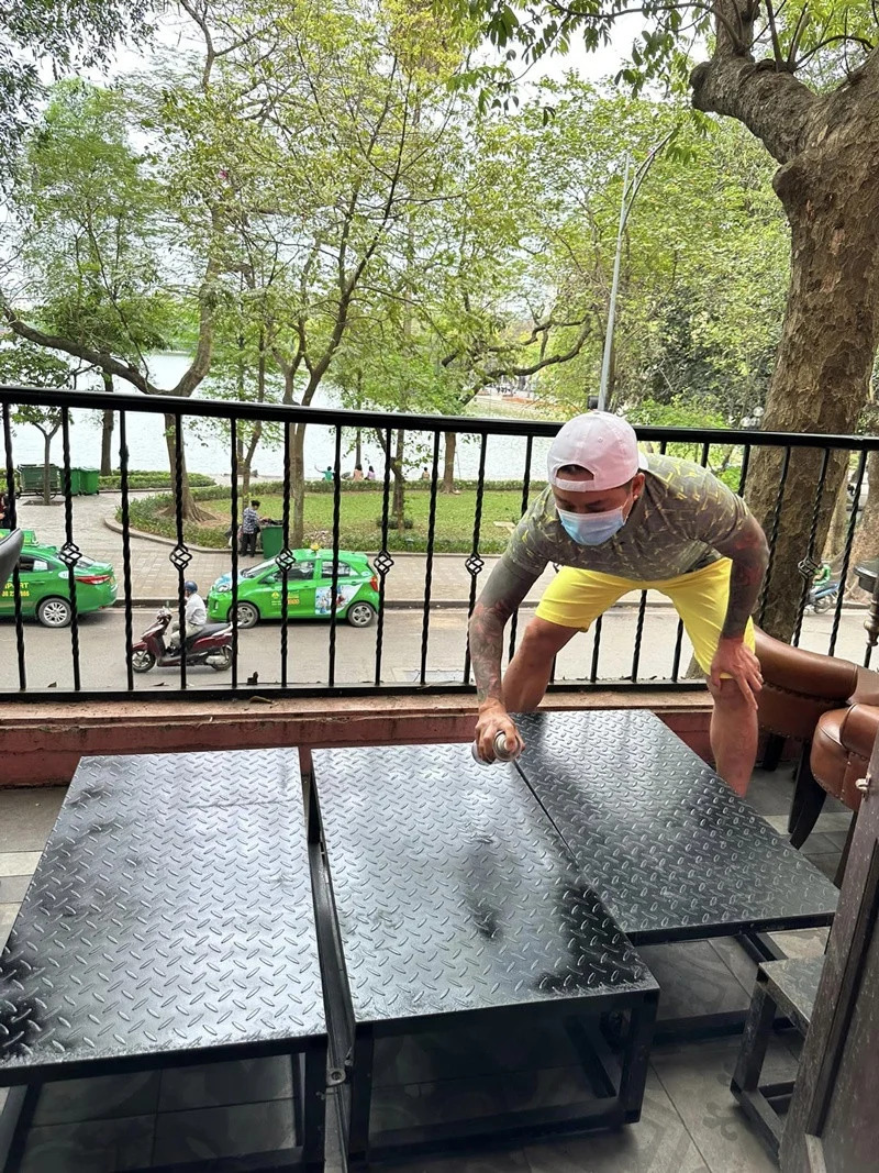 Nhà của nam ca sĩ có view nhìn thẳng ra Hồ Gươm