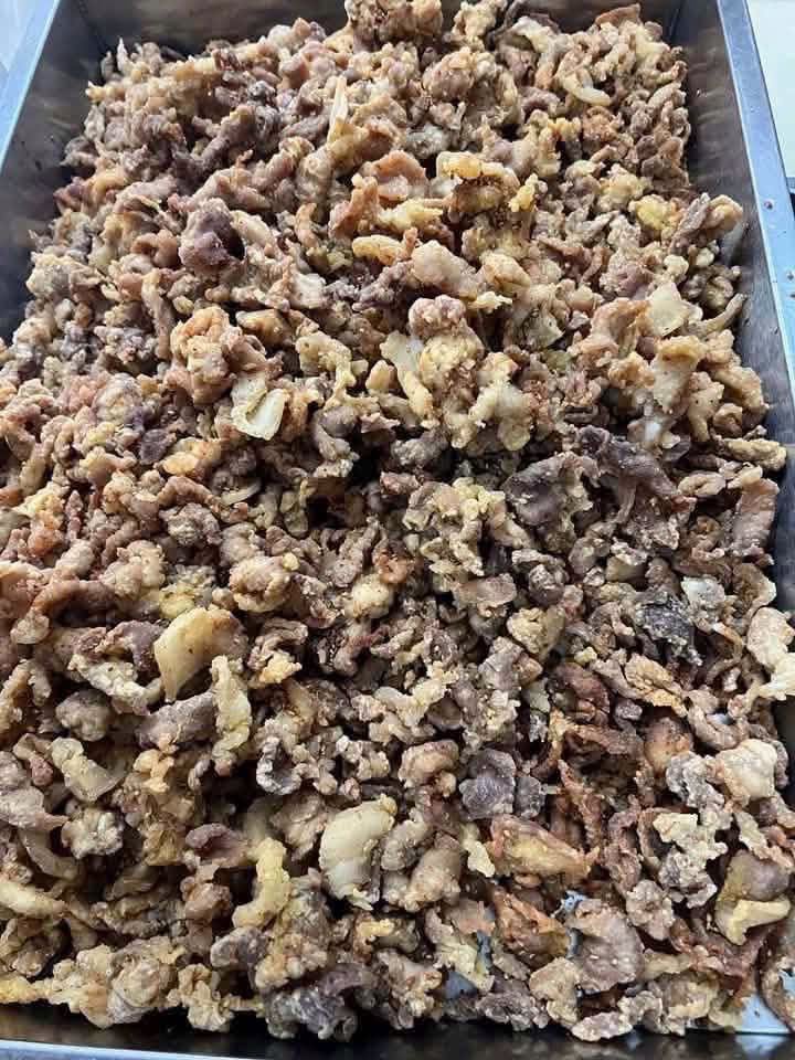 Hình ảnh khay thịt được phụ huynh cho là