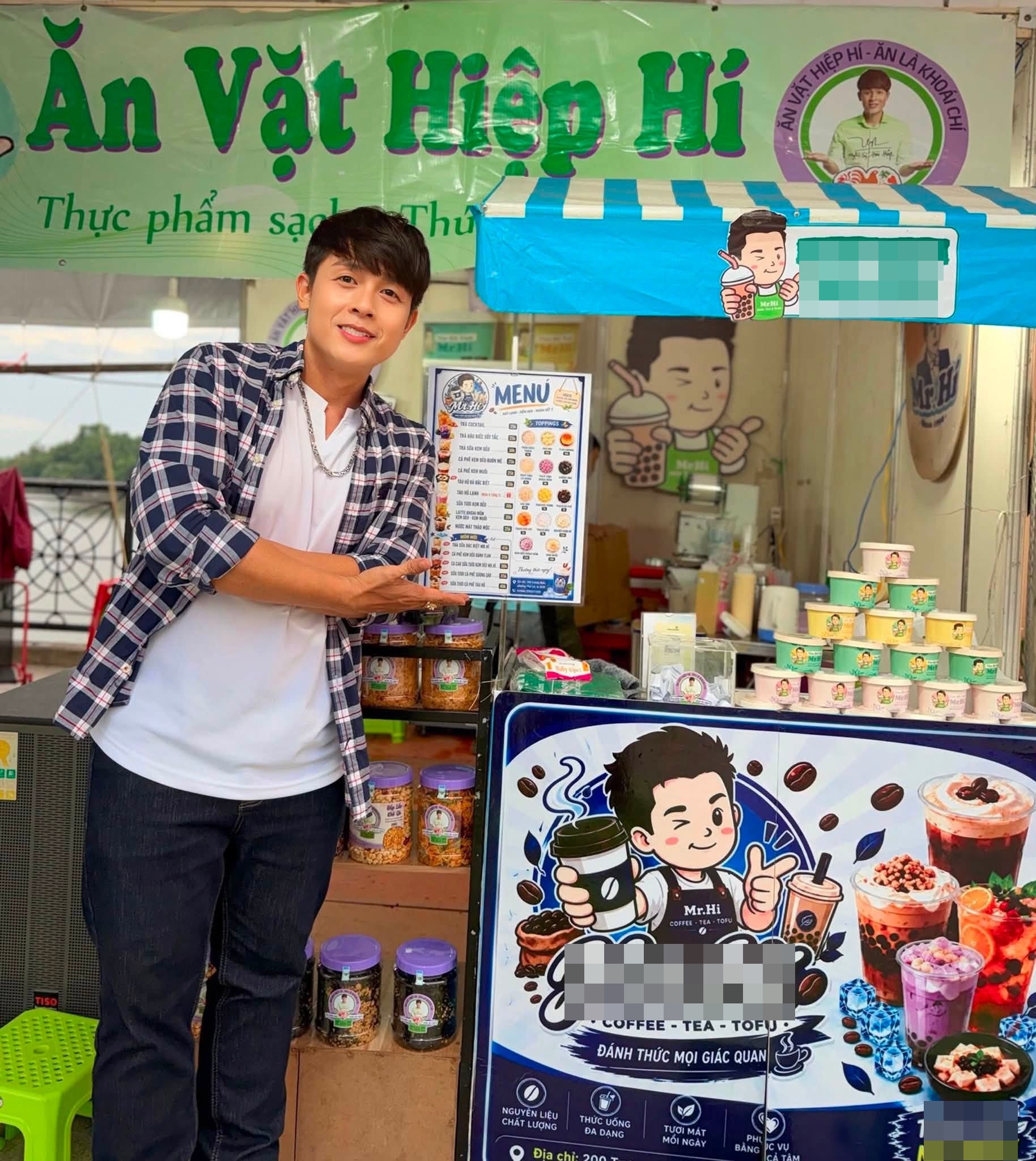 Không chỉ làm nghệ thuật, nam diễn viên còn kinh doanh đồ ăn vặt