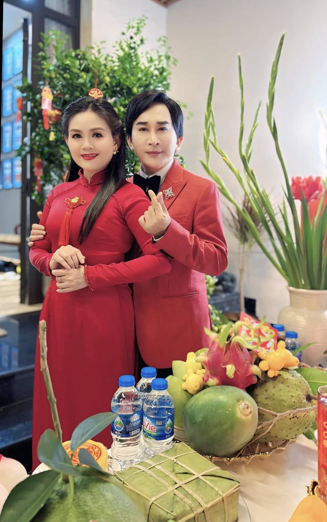 Kim Tử Long và bà xã hiện tại Trinh Trinh