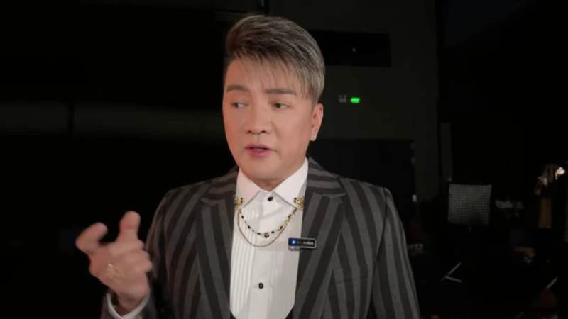 Đàm Vĩnh Hưng xin lỗi: