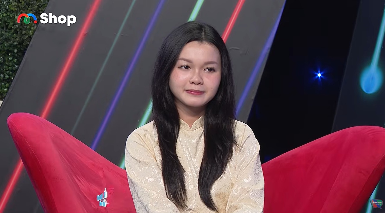 Cô gái GenZ sở hữu ngoại hình ưa nhìn. (Ảnh cắt từ clip)