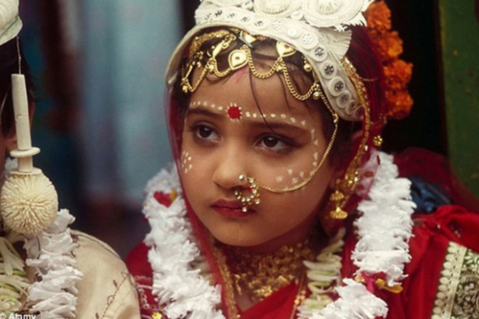 Mỗi năm ở Ấn Độ có khoảng 3 triệu bé gái bị ép kết hôn sớm.